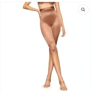 NWT SKIMS Simply Bare Collection Shapewear Cropped High Waist Leggings 4x Clay